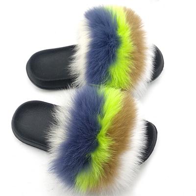 China Fashion Trend Wholesale Fur Slides Designer Custom Women Fur Slippers Woman Slips Hot Selling Famous Brand Fur Slides for sale