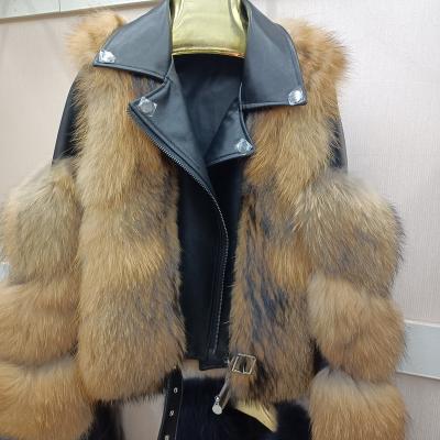 China Viable wholesale fashion lady fur coat fox fur coat raccoon ladies vest jackets detachableThe new fur coat supports customization for sale