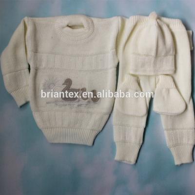 China 1 - 3 Jahre Sahnerosa-wickeln das 3 Falten-Baby-Schal-Muster die eingestellte/Schal Baby-Strickjacke zu verkaufen