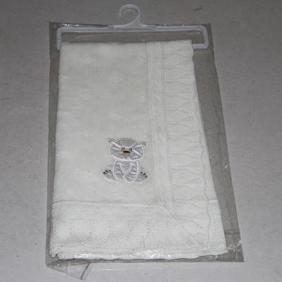 China Oem Service Knitted Baby Shawls Baby Blankets / Baby Diapers Full Size for sale