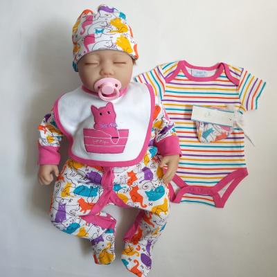 China Anti Shrink 5 Pcs Newborn Baby Clothes Set Warm Comfortable Clothes for sale