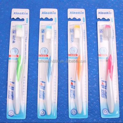 China OEM/ODM Disposable Professional Toothbrush And Toothpaste In One In Yangzhou for sale