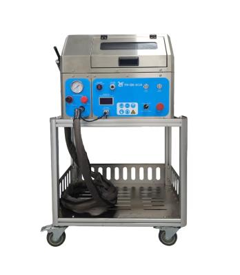 China Industrial Co2 Dry Ice Machine With 4m Ice Spraying Tube And 0-0.2kg/min Dry Ice Flow for sale