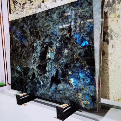 China Modern Brazilian Natural Blue Granite Stone Labradorite Blue Granite Slab For Luxury Dining Room Table Top for sale