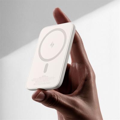 China Small and Portable 5000 Mah Magnetic Wireless Fast Charging Power Bank Benks Wireless Charging Fast Charging for iP12 for sale