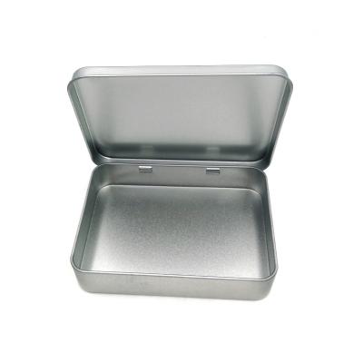 China Recycled Materials 115X85X22mm Rectangle Metal Hinged Tin Box For Playing Card Chewing Gum Packaging for sale