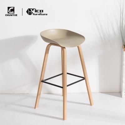 China Wholesale Modern Design PP High Bar Iron Leg Plastic Plastic Stool For Cafe Restaurant for sale