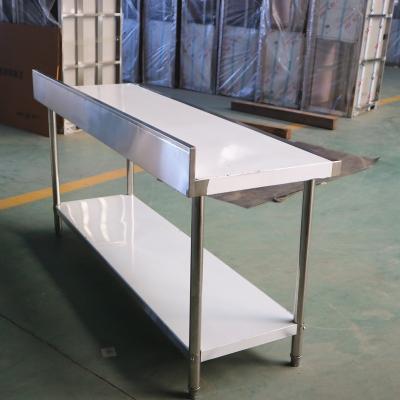 China Assembly trabajo mesa con salpicadera 201 stainless steel work table working platform with backsplash under shelf for sale