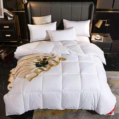 China Factory Directly Sale 100% Polyester Queen Size King Size Comforter Microfiber Bed Comforter Home Custom Made for sale