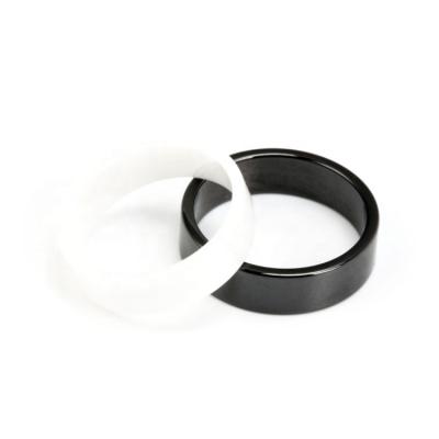 China New CLASSIC Luxury High Polished 6mm White 8mm Ceramic Rings for sale