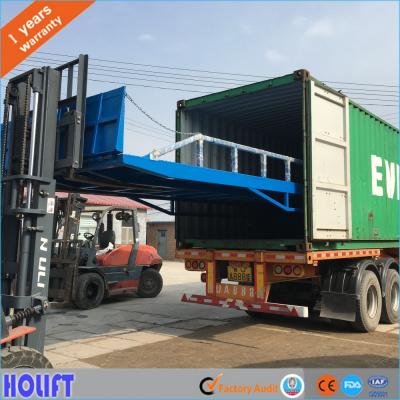 China Easy Operation 10T Hydraulic Mobile Forklift Container Loading Ramps With 5% for sale