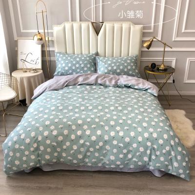 China Anti-static Chinese Made Cotton Bedding Set Large Bedspread Sheet Set Luxurious Small Daisy Pattern Bedding for sale