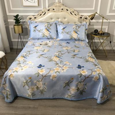 China Factory direct sale summer anti-static ice silk carpet machine washable/bedsheet comforter cover bedding for sale