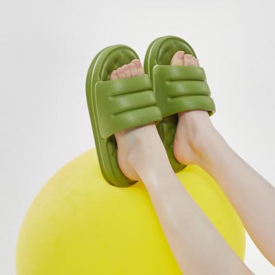 China UTUNE Factory Women's Anti Slip EVA Soft Summer Slides Beach Water Slippers Sandals CUSHION Slide Slippers for sale