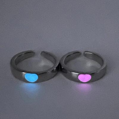 China 2023 New Trendy Luminous Adjustable Color Sense Design Niche Love Ring 2023 Random Delivery R42 Fashionable Dropshipping Luminous Adjustable Color New for sale