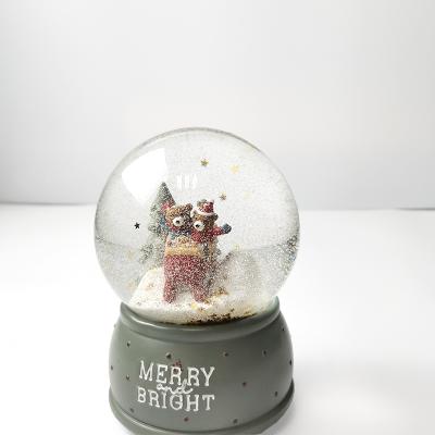 China Cute Hot Selling Custom Resin Gifts Glass Snowball Bear Christmas Tree Decorations for sale