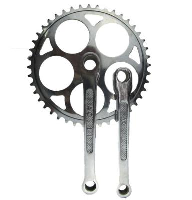 China Kids Bike Customized Crankset Cheap Road Bike Gear Wheel And Crank Many Different Colors Sizes for sale