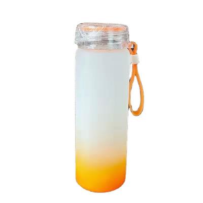 China Custom Reusable Stocked Logo Frosted Glass Water Bottle 500ML Borosilicate Glass Bottle Cheap Price for sale