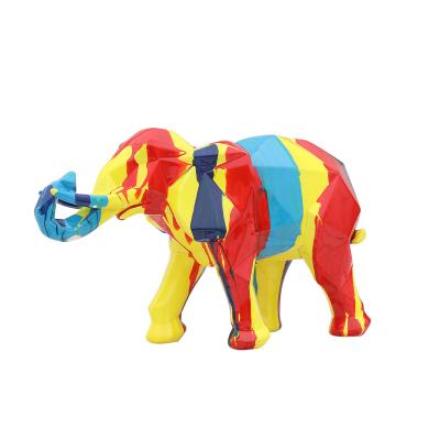 China Europe Design Resin Color Creative Cartoon Animal Elephant Minimalist Ornaments Craft Animal Sculpture Home Decor for sale