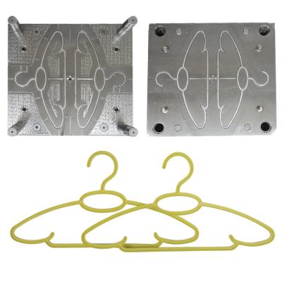 China Plastic Steel Cloth Hanger Mold for sale