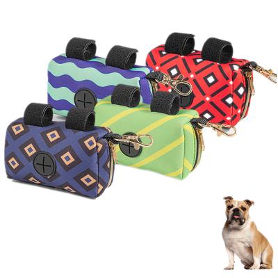 China Viable Wholesales Forming Outdoor Custom Fit Designer Dog Pouch Bags Travel Pet Treat Bag Dog Poop Bag Walking Waste Rack for sale