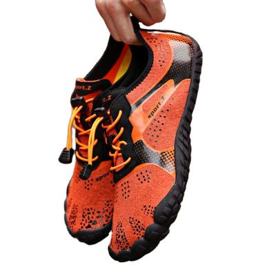 China 35-45 EUR Summer Outdoor Sports Water Shoes Women Non-slip Barefoot Ascending Shoes Beach Diving Swimming Shoes for sale