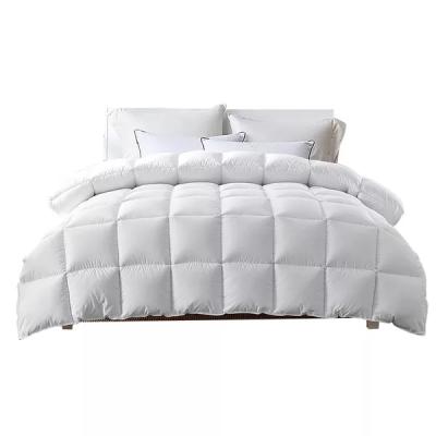 China New Home Luxury 240*220cm Down Alternative Comforter With Good Price for sale