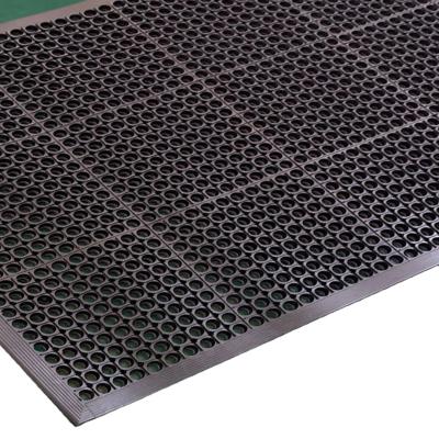 China 90*150cm Washable Size Outdoor And Slip Playground Anti Mats Anti-Fatigue Hollow Ring Rubber Mat With Holes for sale