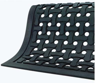 China Swimming Pool Anti Fatigue Rubber Mats With Holes Drain Water Anti Slip for sale