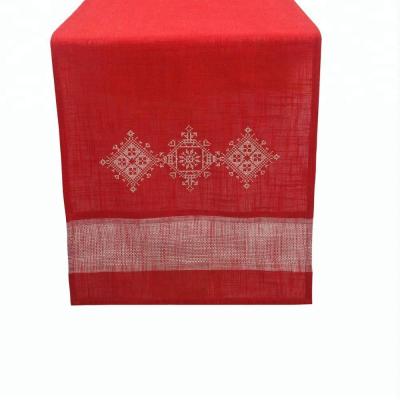 China Embroidered Red Polyester Embroidered Christmas Table Runner for sale