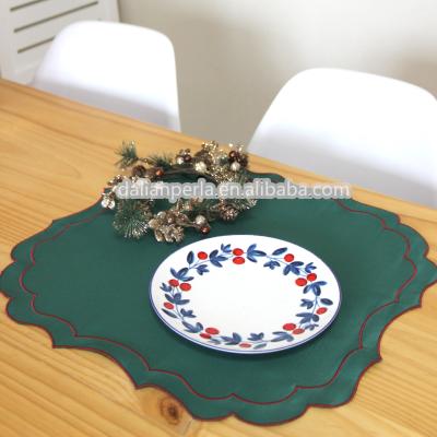 China HOT SALE High Quality Green Place Mat From China Suppliers Emberoidey Polyester Woven Water Resistant for sale