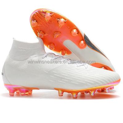 China MOQ Rubber 1 Pair Soccer Boots Soccer Shoes, Cheap Soccer Cleats For Boys, New Mens Soccer Shoes for sale