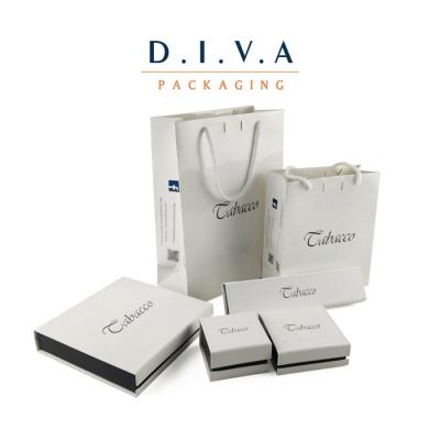 China jewelry dvd case supper quality jewerly gift box for pendant for sale