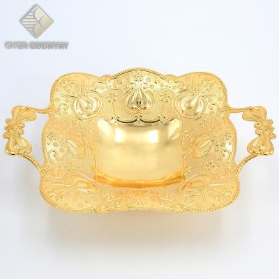 China Viable Color Place Gold Metal Serving Tray Border With Decorative Hollow 9