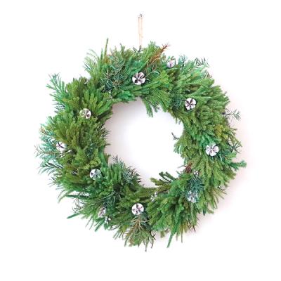 China Wholesale Decorative Lycopodium Clavatum Garland Preserved Stone Pine Wreath of Flowers and Decoration Garlands for sale