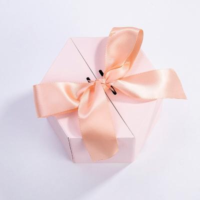 中国 Hot Sale Custom Logo Cosmetic Packaging Printed Clamshell Handmade Recycle Pink Kids Gift Box Set For Women 販売のため