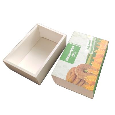 China Glossy Embossing Aseptic Stamping Lamination Craft Disposable Paper Packing Box For Biscuit Te koop