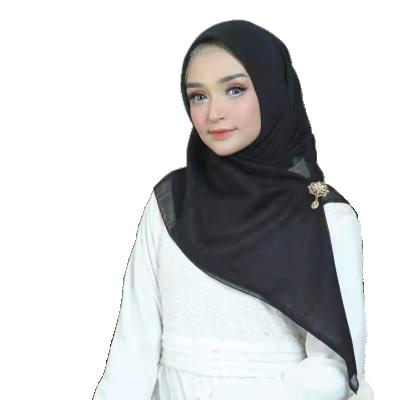 China Newest Scarf in Malaysia Women's Tudung Hijab Canvas Scarf Soft Stock Muslim Cotton High Quality Solid Color Wholesale for sale