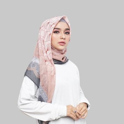 China Breathable Fabric Malaysia Fashion New Design Customized Muslim Digital Printing Cotton Voile Hijab for sale