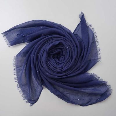 China 2021 New Design Fashion Style Scarf Daily Long Shawl Scarf For Muslim Women for sale