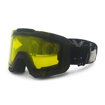 China Magnetic Detachable Ski Glasses (OTG) Ski / Snowboard Goggles For Adults And Youth for sale