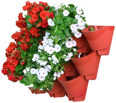 China Low Temperature Resistance Red Strawberry Indoor Garden Life Outdoor Flower Pot Molds Vertical Wall Planters for sale