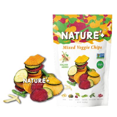 China Low fat delicious dehydrated veggie snack chips dried mixed vegetable with 12 months shelf life for sale