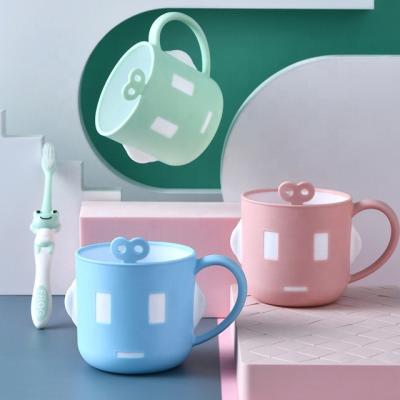 China 8 Ounce Double Layer Silicone Reusable Milk Cups Robot Kids Plastic Toothbrush Cup Stocked for sale