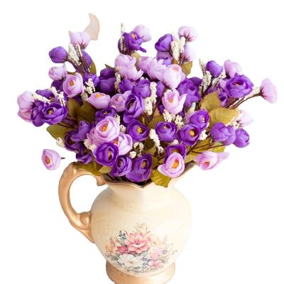 China Fashional artificial flower bouquet flower wedding simulation bridal silk bouquet of flowers wedding bride turnout flowers Akiyama roses for sale