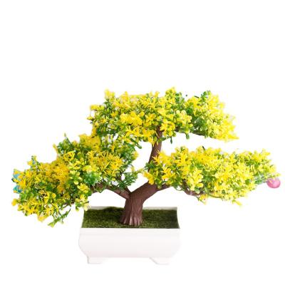 China Fashional artificial flowers artificial pine for Guest-greeting simulation decoration plant artificial indoor and outdoor pine for sale