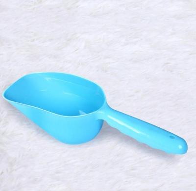 China Sustainable Good Design Plastic Pet Spoon With Clip Dog Doser for sale