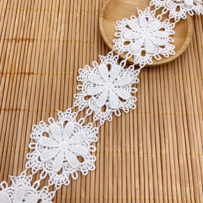 China 5.2cm wide side embroidered water soluble Rose Venice Floral Lace Trim Wholesale for underwear wedding dress childrenswear for sale