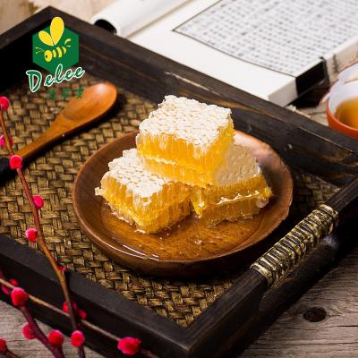 China 100% Pure Natural Honey Mature Organic Comb Honey for Consumption for sale