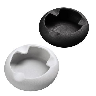 China Home Office Hodling Cigar Ash Smoking Accessories Around White Pot Anti-scalding Ash Tray Custom Ceramic Ashtray Cigarette for sale